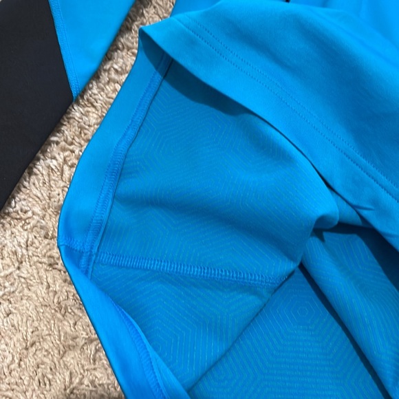 Under Armour Cold Gear Mock Neck Shirt Size Small Turquoise Teal Blue Fitted NWT - Picture 7 of 14